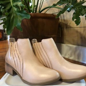 New Boots light pink Matisse